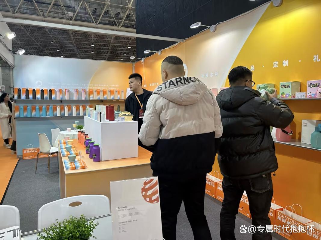 感恩新老客户，共聚专属时代武汉日用百货展